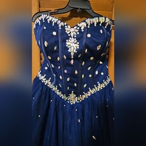 Women's size 16 formal dress